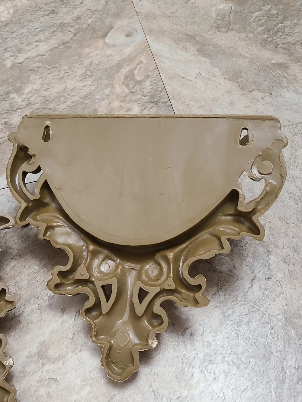 Ornate vintage pair of 1978 6050Homco gold plastic wall pocket planters